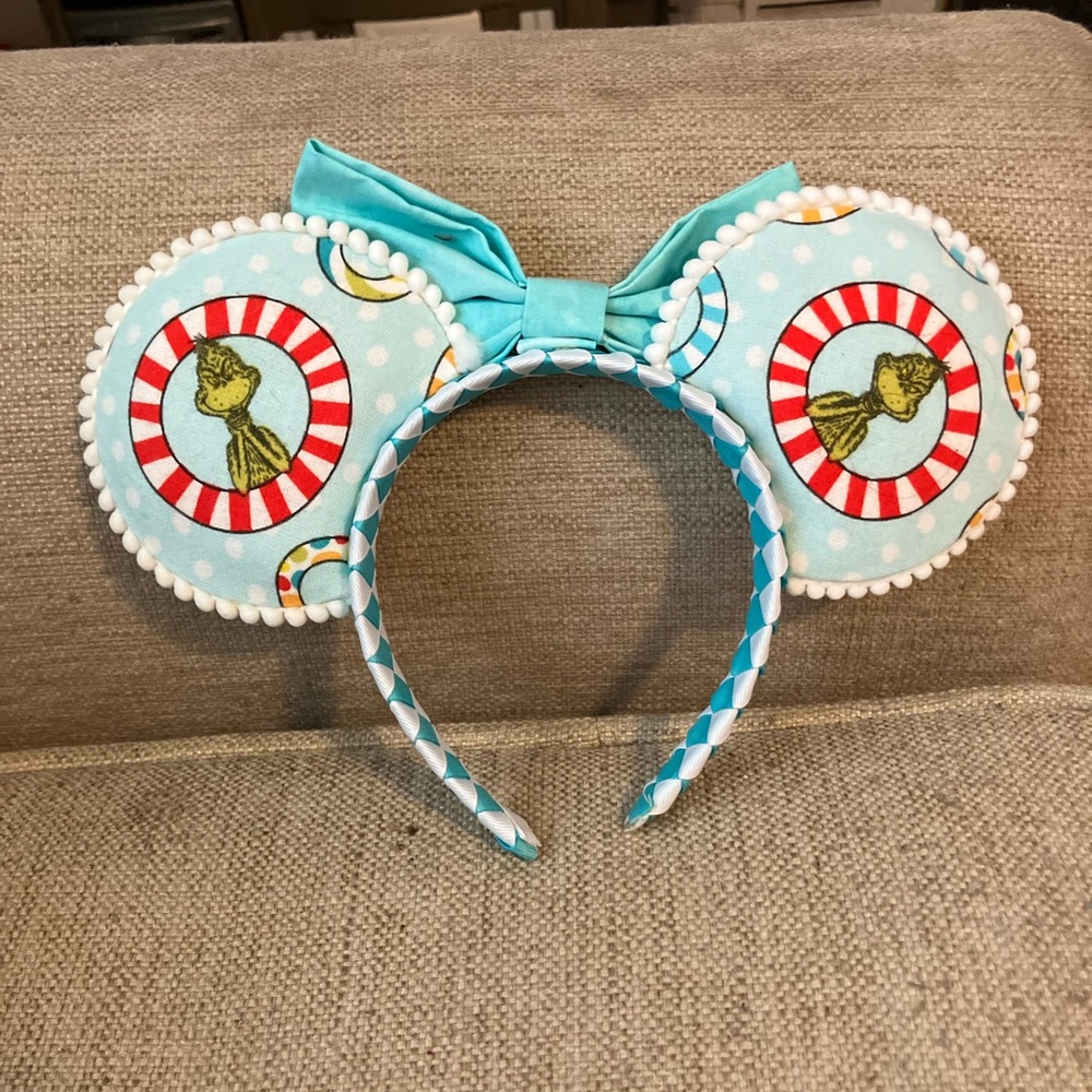 Grinch Christmas ears - Picture 2 of 2